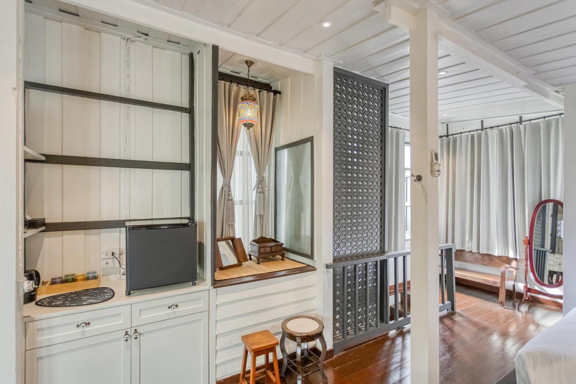 Priya Boutique House Bed and Breakfast Bangkok Exteriör bild